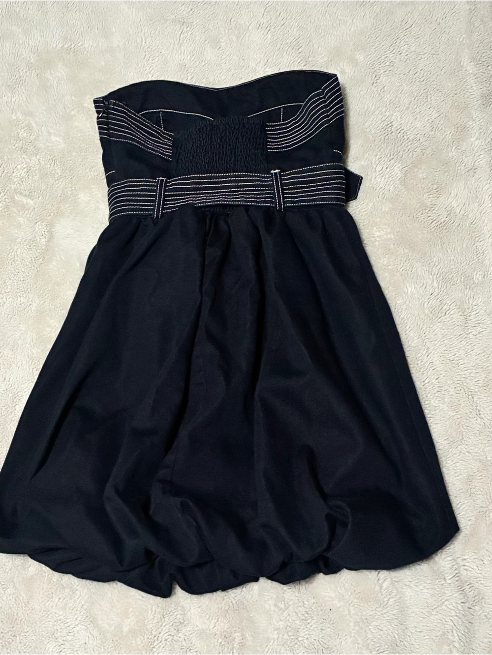 Black Strapless Bubble Mini Dress with Contrasting Belt - Picture 4 of 5